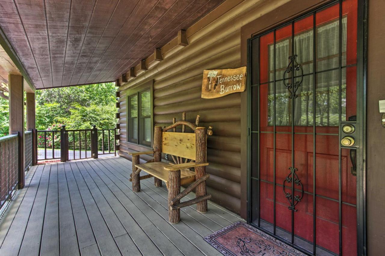 Rustic Cabin With Screened Deck 8 Mi To Dollywood Sevierville Luaran gambar